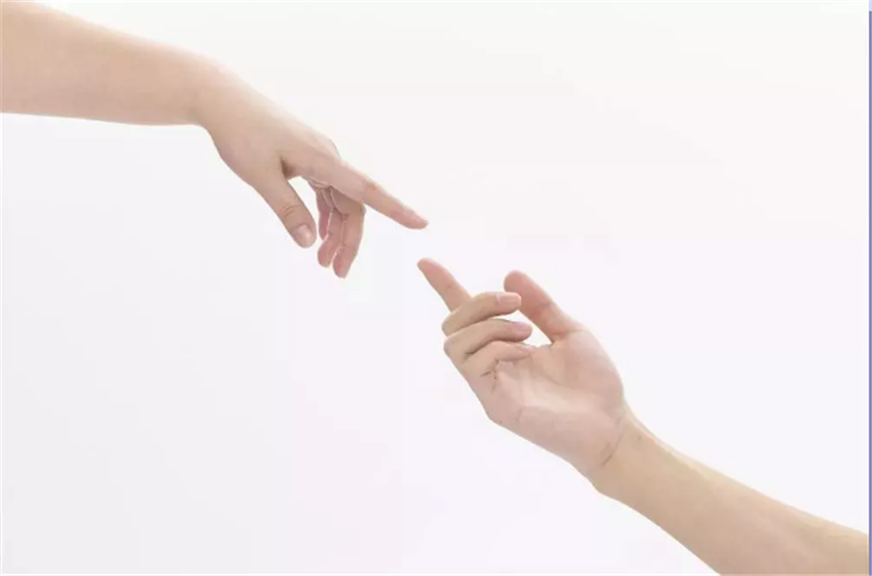 手腳干燥、脫皮，不能全怪天氣，可能是這些原因